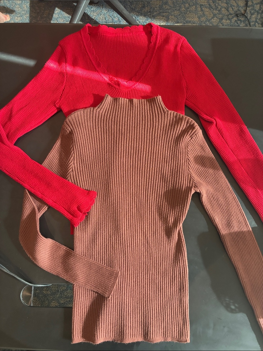 Red V-Neck Ribbed Sweater & Brown Mock Neck Ribbed Sweater - Women